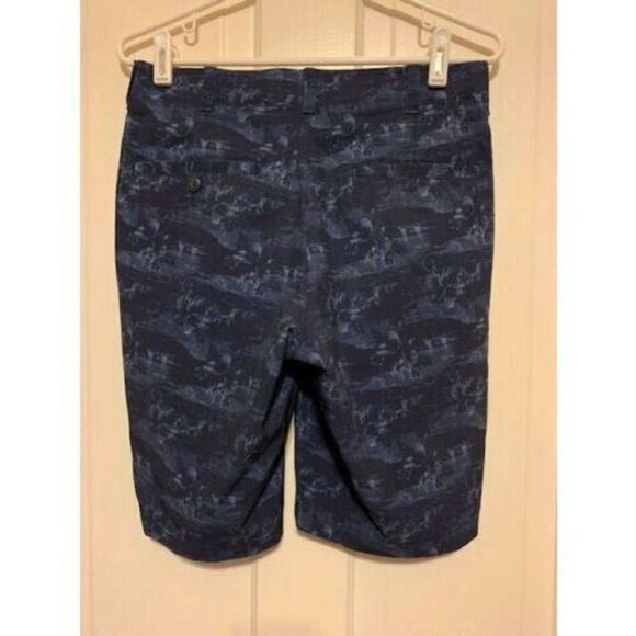 BEN HOGAN SIZE 30 BLUE FLORAL GOLF SHORTS - Picture 1 of 3